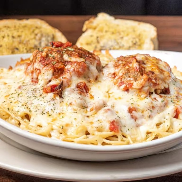 Delicious Spaghetti and Meatballs