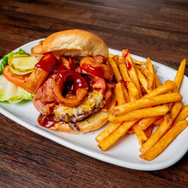 Dallas BBQ Cheeseburger.
